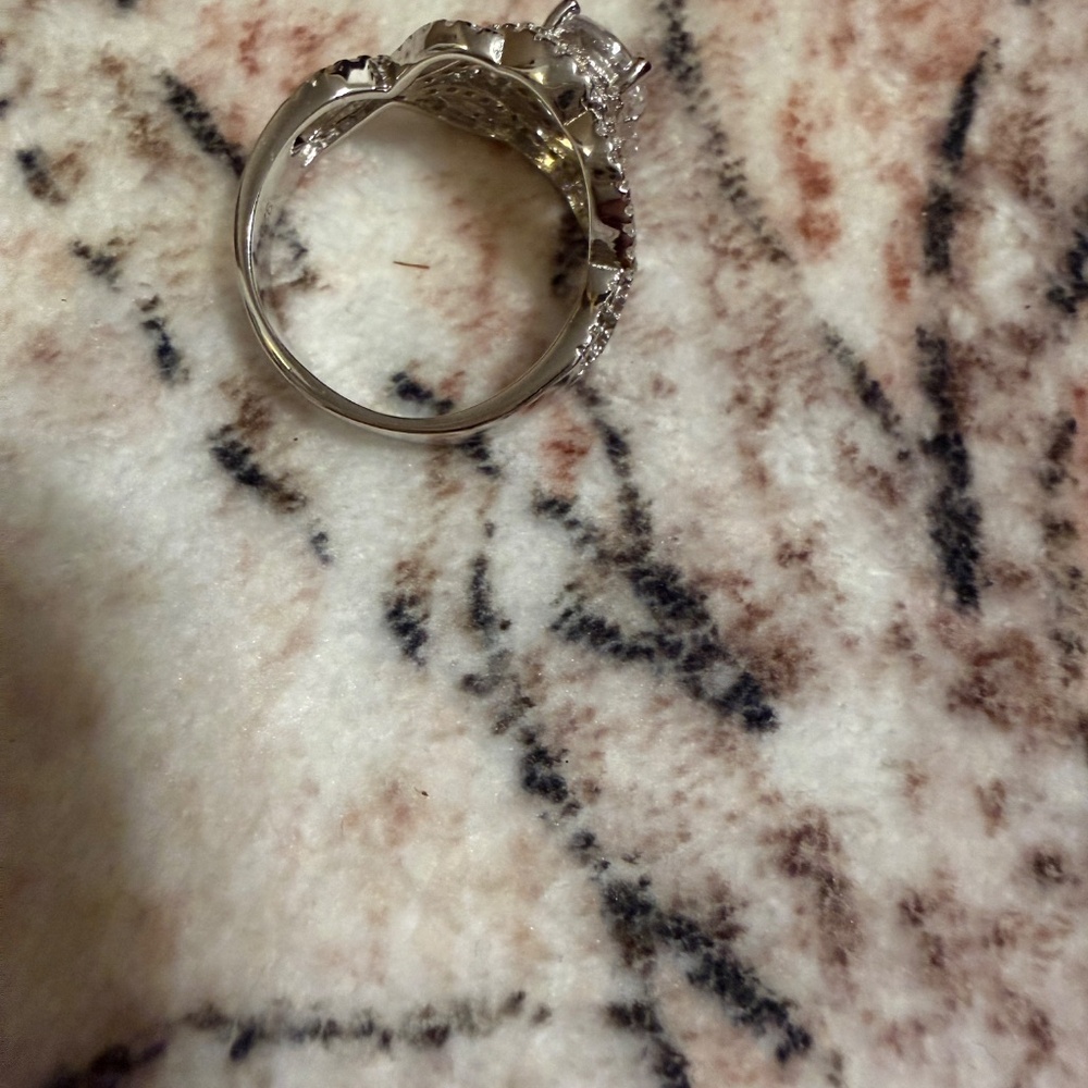 Infinity Style Ring - image 6